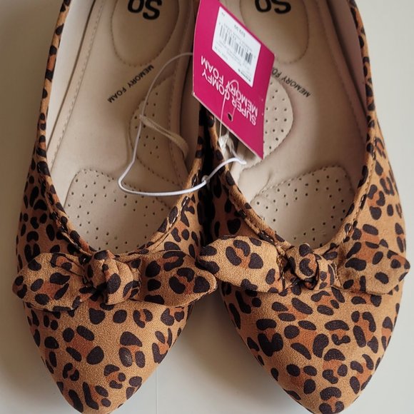SO Pointed Toe Super Comfy Women's Memory Foam